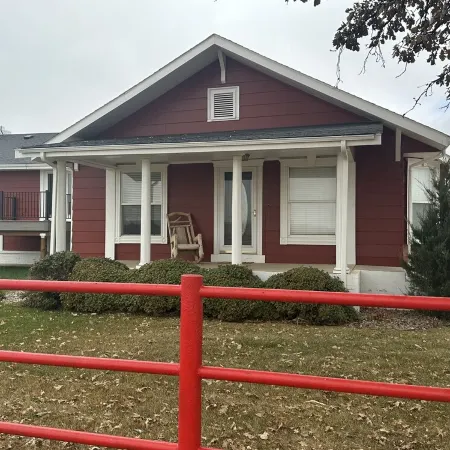 Adorable Farmhouse within steps of Double Check Arena!