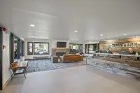 Steamboat ski in/ski out condo