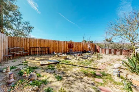 The Bungalow in Downtown Joshua Tree - A Renovated Mid-Century Bungalow