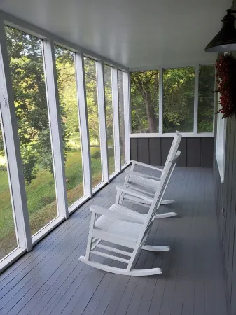 Comfortable House Close To White Oak Canyon & Old Rag Trails Отели в г. Робертсон