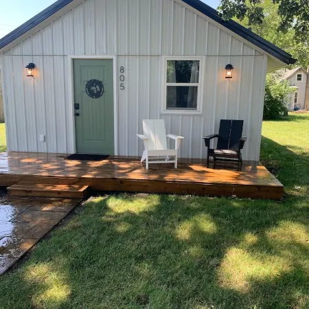 Settle in at the Petite Retreat.