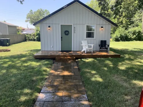 Settle in at the Petite Retreat. - Boutique