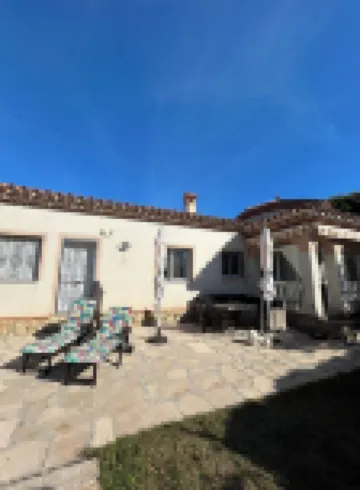 Havre de Paix à Lametlla de Mar : Maison Avec Piscine et Accès aux Criques