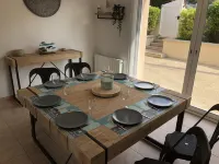 Villa Dune & Spa 8 people, 50 m sea, indoor swimming jacuzzy Hotels in Saint-Germain-sur-Ay