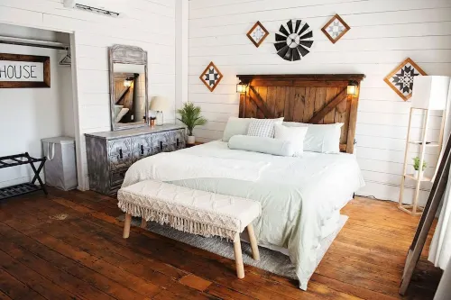 The Farmhouse Loft "Greene County's Guesthouse" 캐럴턴 호텔
