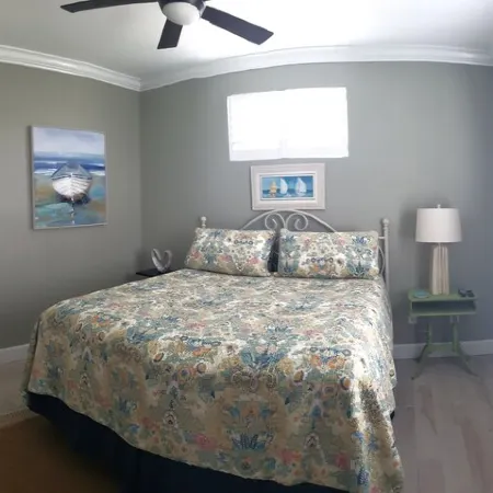 Pet Friendly, Boaters Paradise, 2 Boat Slips, Covered Outdoor Kitchen & Pool