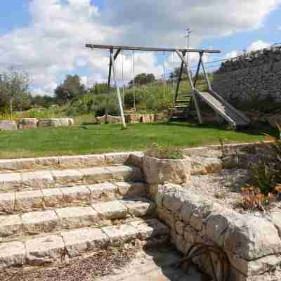 Secluded old farmhouse with a view and pool to relax in total quiet. Hotel Exterior