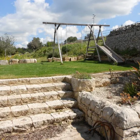 Secluded old farmhouse with a view and pool to relax in total quiet.