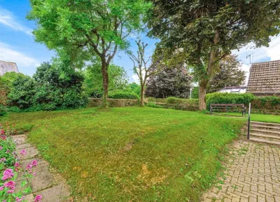 Lovely Cotswolds 1 bed nr town centre yet mins from river and countryside walks