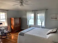 Oceanside - 4 Bedroom Family-Friendly Oceanfront Home Hotels near The Root