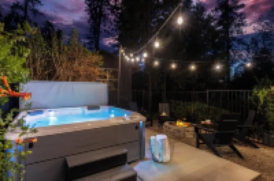 Family Cabin, Dog, Ht Tb, 15 Min Yosemite, Valentine's Day + Firefall Packages