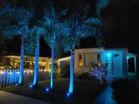 Tropical Get-A-Way in charming and serene Lake Worth Beach!