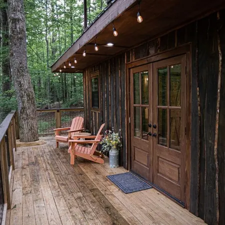 Tech Time: Secluded Treehouse Overlooking Creek