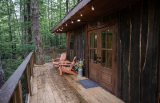 Tech Time: Secluded Treehouse Overlooking Creek