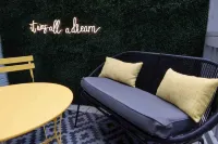 Luxe Decatur Duplex - Both Sides