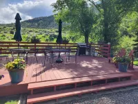 Top-notch comforts in a rural setting in Woody Creek on the River/close to Aspen