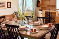Family Memory Maker: Great Mountain View/Hot tub/Games/Firepit/Private Vineyard