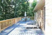 Cozy Country Cottage