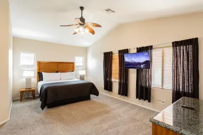 cozy 3 bedroom house Hotels near Kohl's