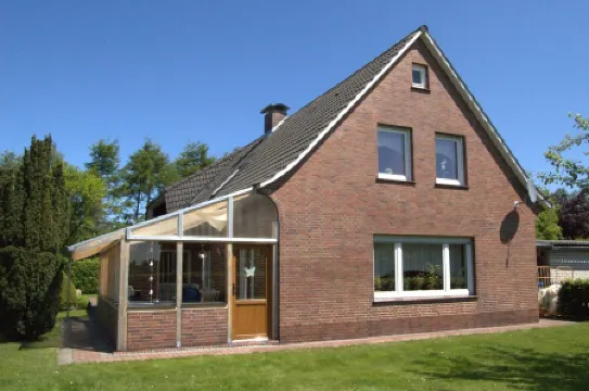 Familienfreundliche Ferienwohnung im Herzen von Ostfriesland Inkl. W-lan