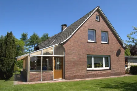 Familienfreundliche Ferienwohnung im Herzen von Ostfriesland Inkl. W-lan