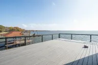 Stunning A-Frame on Main Water of Cedar Creek Lake