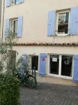 Studio 2 Personnes Centre Ancien de Sainte Maxime a 300 M Plage et Port