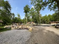 Walk to Beach - Close to Town - Pet Friendly Cabin