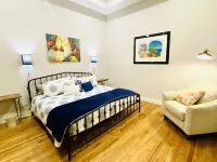 Historic Bank on Madison | Luxury Space & Game Room Downtown - balcony