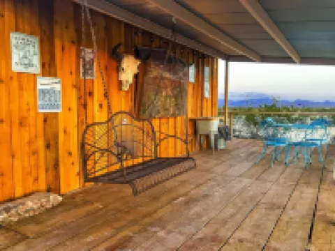 Jackass Flats Greasewood Grocery Cabin