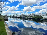 Cozy 3-Bed 2 Bath in Lovely Port Charlotte with Heated Pool and Optional Boat.