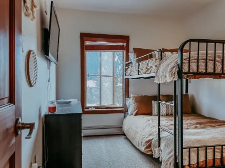 Keystone Getaway - 10 minute walk to lifts!