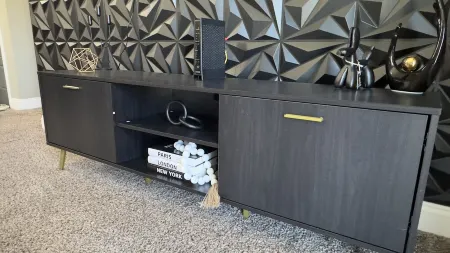 The Carmel/Bold/Massage /Chair Spacious / 3D Wall / Pool / Gym / Tanning Bed Отели в г. Запад Де-Мойн