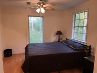 Cozy Camp w/ Fire Pit, Grill and Waterfront View of River. Pet Friendly! Hotel a Parrocchia di Tangipahoa