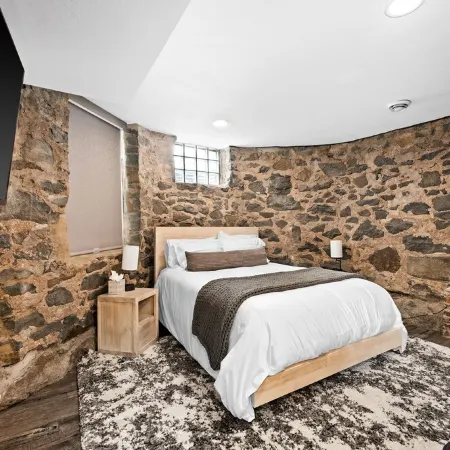 The Gales on Lake Superior  I  Stunning Lakeshore & Views  I  by Relax Open Air