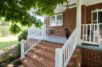 Classic Circa 1929 Estate by Montpelier, Wineries, Charlottesville, Pet Friendly