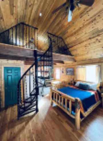 Trapper Cabin, Greyhouse Inn Vacation Rentals