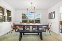 Montana Mansion: Theater, Gym, Arcade, Billiards