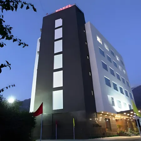 Lemon Tree Hotel, Katra