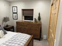Peaceful unit on beautiful wooded Lot.  Minutes to Kenai, Soldotna & Kasiloff.