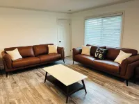 This Charming 3-bedroom house in Royal Palm Beach offers comfort and style! Hotels in Royal Palm Beach