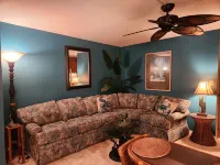 Amazing Oceanfront Condo. Incredible views. located on Magic sands Beach.