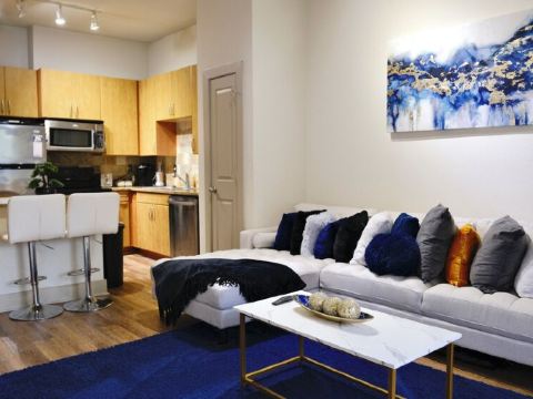 Stylish Comfortable 1 Bedroom