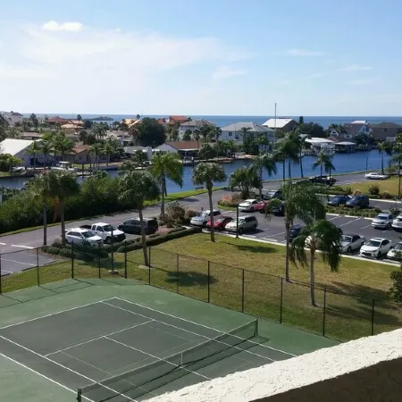 Beautiful 4th floor Gulf View Condo
