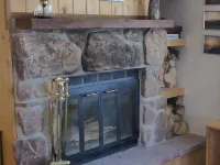 Great Townhome, minutes from Winter Park Ski Area, and the Fraser Tubing Hill. 프레이저 호텔