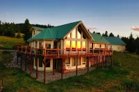 Log Home, Stunning Views, Smart Tech Galore & Hot Tub on 23 Acres