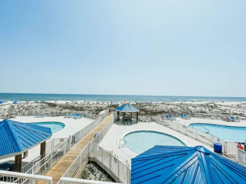 Gulf View Sugar Beach Condo - 1Br with Loft - Beachfront Pools - Sleeps 4