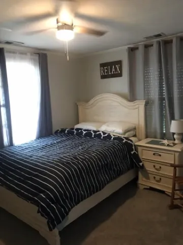 Beach Retreat - OceanFront Cottage