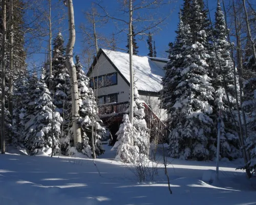 Mountain Cabin Perfect for Families! Hotels in Brian Head
