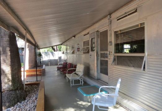 Dos Palmas 주방 및 소품 디테일